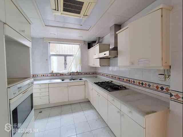 The Peak - Sunshine Villa 11