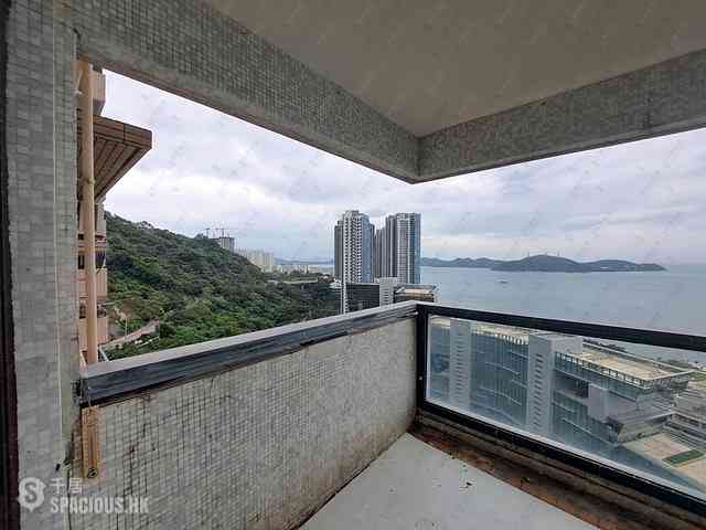 Pok Fu Lam - Baguio Villa 01