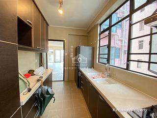 Mid Levels West - Dragonview Court 09