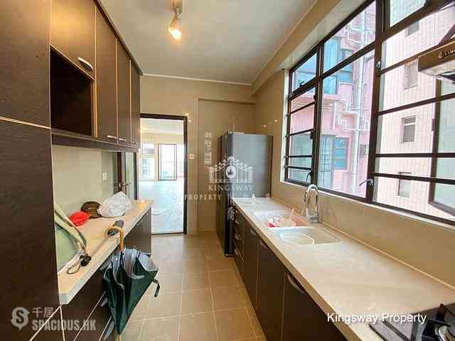 Mid Levels West - Dragonview Court 09