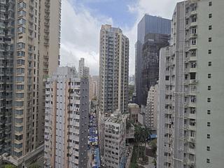 Wan Chai - The Avenue Phase 2 06