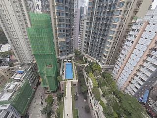 Wan Chai - The Avenue Phase 2 16