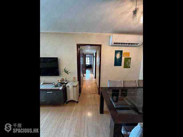 Mid Levels Central - Goldwin Heights 01