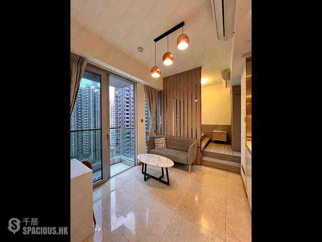 Sai Ying Pun - 63, Pokfulam Emerald House (Tower 2) 01
