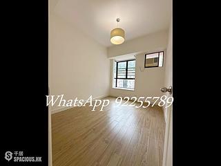 Mid Levels West - Dragonview Court 09