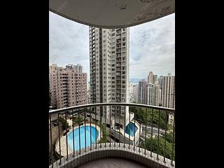 Mid Levels West - Dragonview Court 09