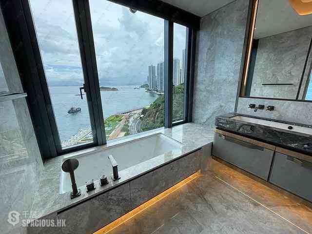 Ap Lei Chau - The Corniche 10