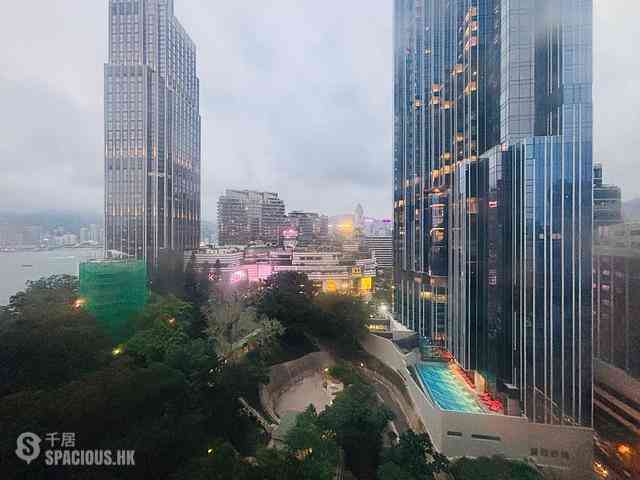 Tsim Sha Tsui - Harbour Pinnacle 02