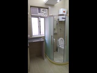 Sai Ying Pun - Luen Tak Building 02