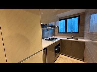 Wong Chuk Hang - The Southside Phase 1 Southland Tower 2A 07