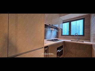 Wong Chuk Hang - The Southside Phase 1 Southland Tower 2A 08