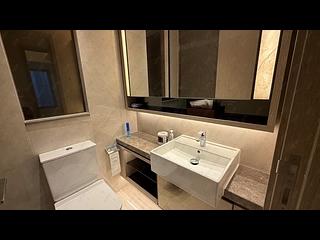 Wong Chuk Hang - The Southside Phase 1 Southland Tower 2A 09