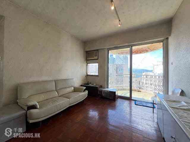 Sai Ying Pun - Kingsfield Tower Block B 01