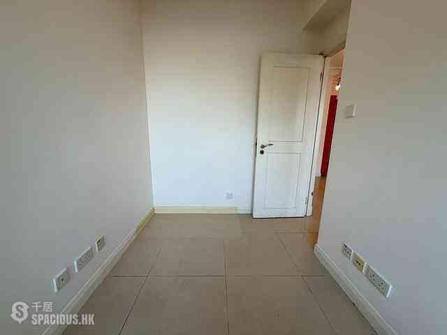 Tung Chung - Caribbean Coast Phase 1 Monterey Cove 15