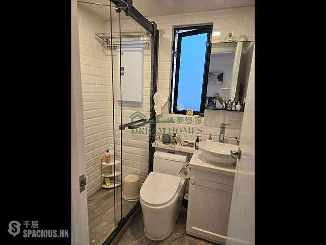 Sheung Wan - The Bellevue Place 05