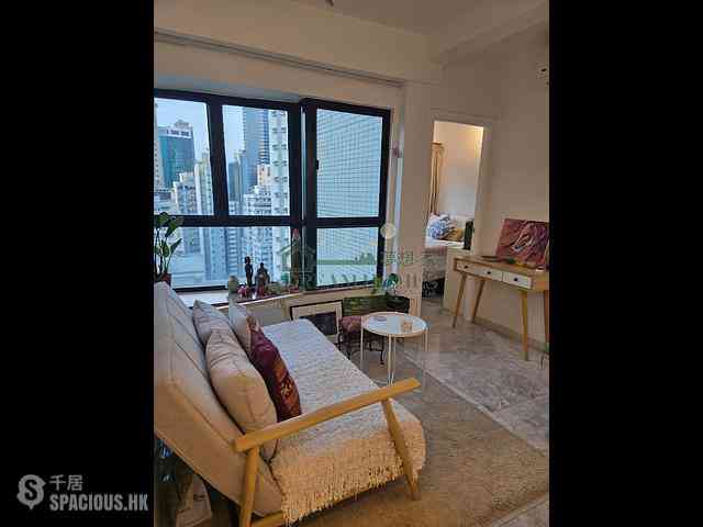 Sheung Wan - The Bellevue Place 09