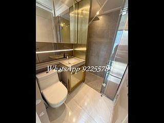 Sai Ying Pun - King's Hill 06