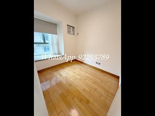 Sheung Wan - Queen's Terrace 02