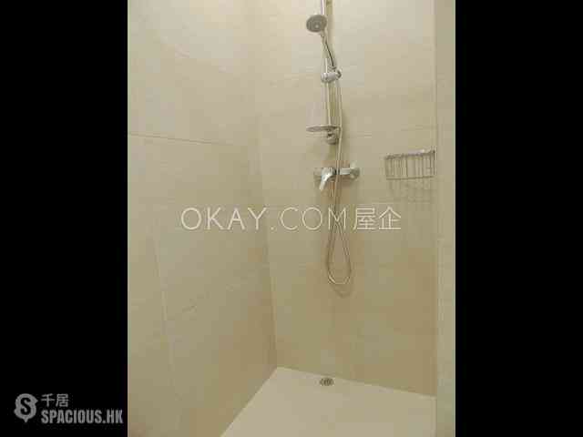 The Peak - Vivian Court 11