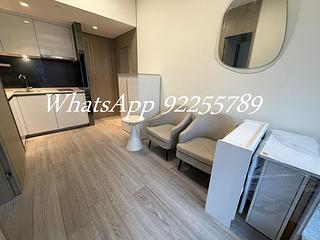 Sai Ying Pun - The Queens 02