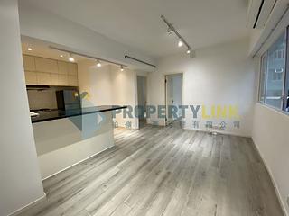 Soho - Caravan Court 06