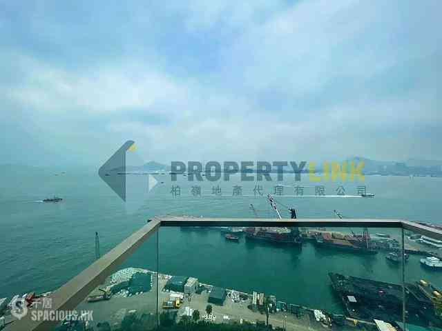 Shek Tong Tsui - Harbour One 01