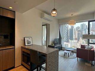 Shek Tong Tsui - The Hilltop 02