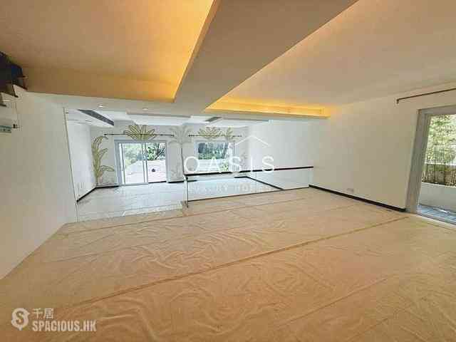 Stanley - Grosse Pointe Villa 03