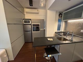 Soho - 49-49C, Elgin Street 03