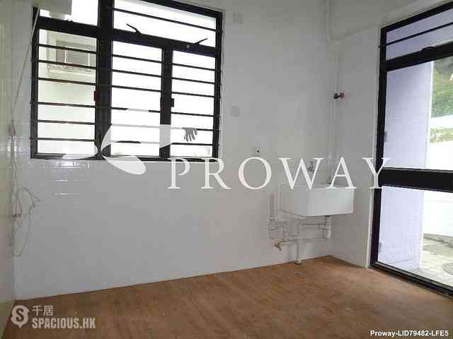 Pok Fu Lam - Pine Grove Block 6 12