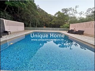 The Peak - Mount Austin Estate 14
