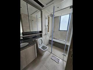 Wong Chuk Hang - The Southside Phase 1 Southland Tower 1A 05