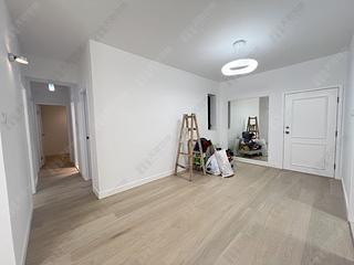 Mid Levels Central - Scenecliff Block 2 02