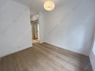 Mid Levels Central - Scenecliff Block 2 04