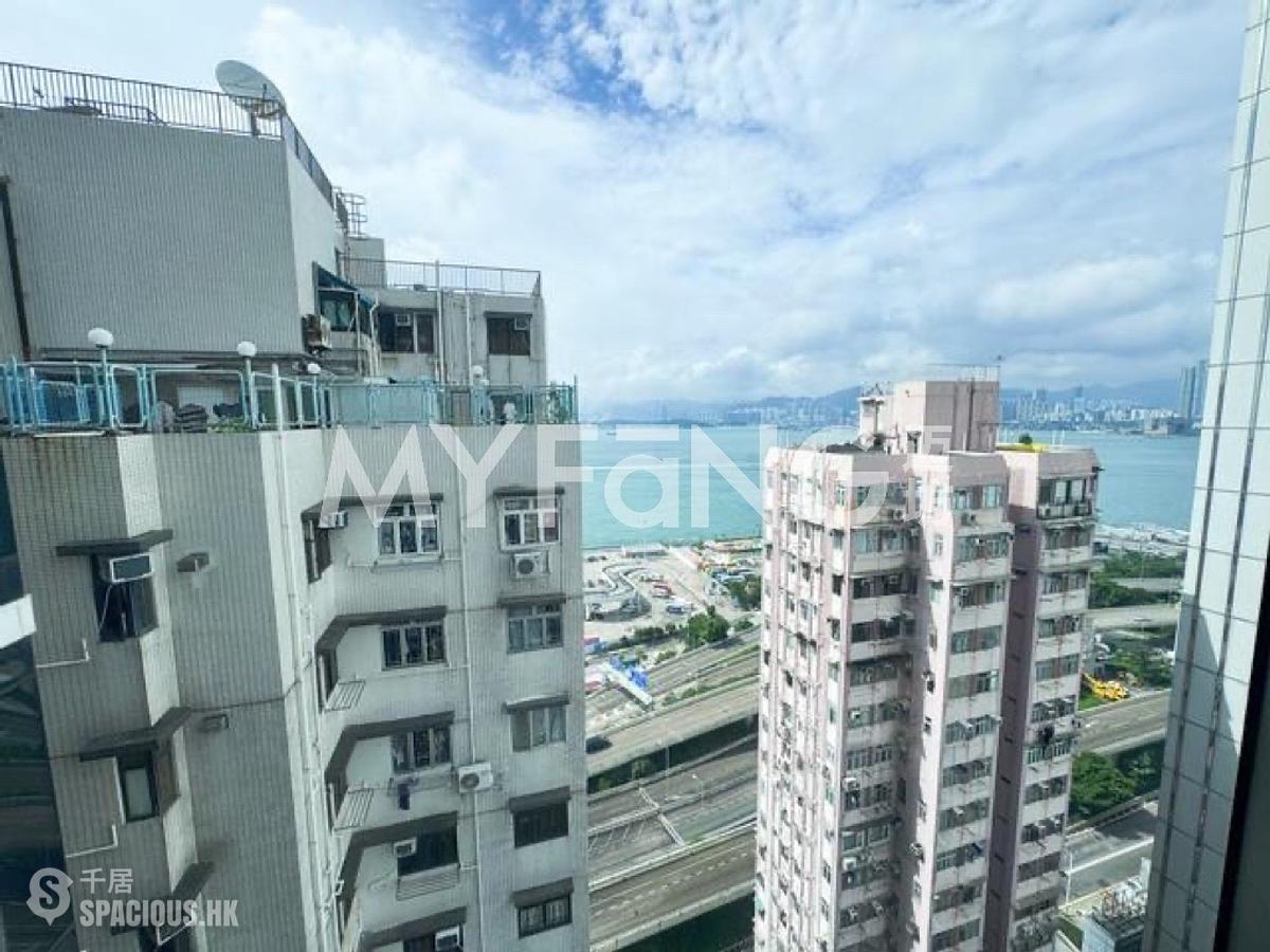 Sai Ying Pun - Bohemian House 01