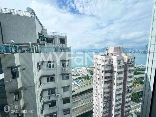 Sai Ying Pun - Bohemian House 01