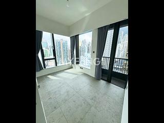 Sai Ying Pun - Bohemian House 03