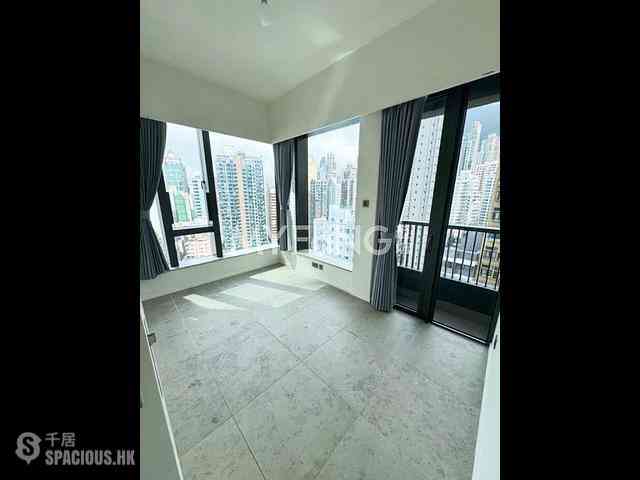 Sai Ying Pun - Bohemian House 03