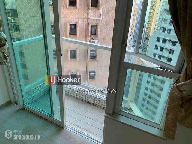 Sai Ying Pun - Reading Place 01