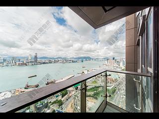 Wan Chai - The Gloucester 02