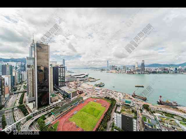 Wan Chai - The Gloucester 07
