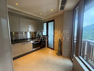 Kennedy Town - Cadogan 08