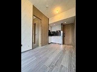 Sai Ying Pun - The Queens 02