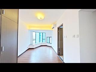 Wan Chai - Monmouth Villa 13