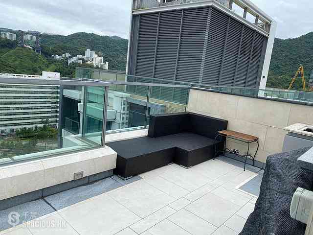 Pak Shek Kok - St Martin Phase 2 Tower 9 03