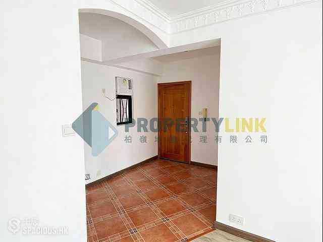 Poho - Rich View Terrace 02