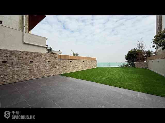 The Peak - Mountain View Block 27, Plantation Road 01