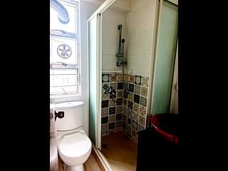 Shau Kei Wan - On Lok Building 04