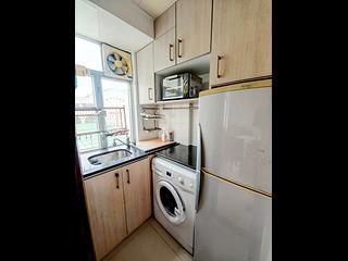 Shau Kei Wan - On Lok Building 03