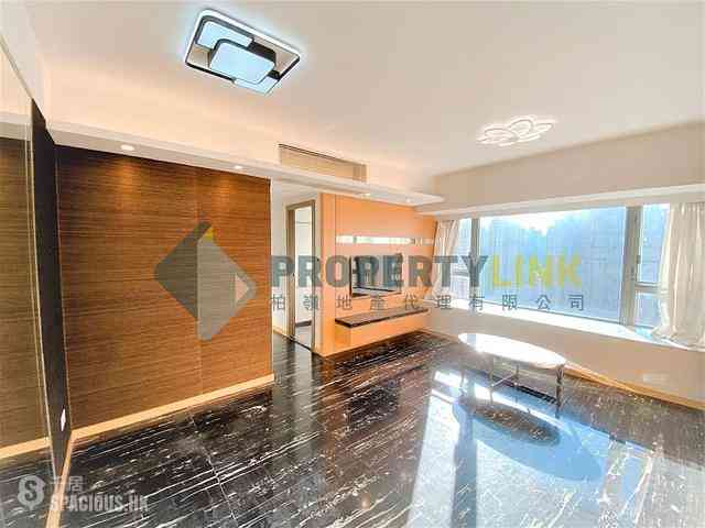 Soho - Centrepoint 02